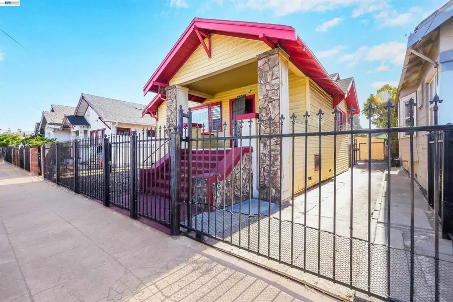 1646 51st Ave, Oakland, CA 94601 - #3