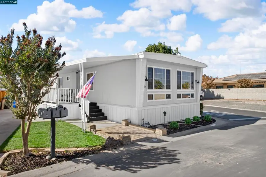 61 Oneida Street, Oakley, CA 94561 - #2