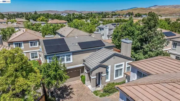 2038 Mulberry Cmn, Livermore, CA 94551