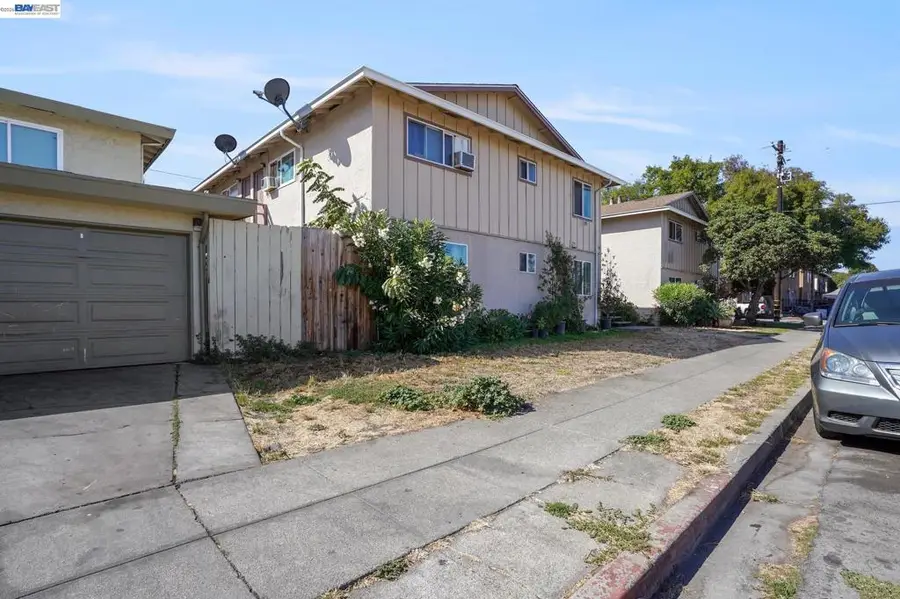 3410 Rolison Rd, Redwood City, CA 94063 - #2