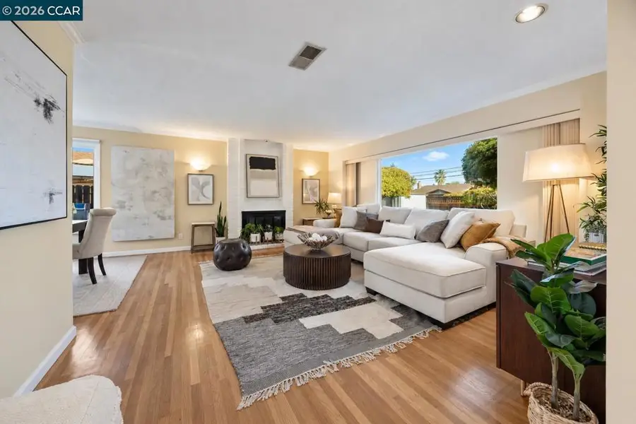 486 Viking Dr, Pleasant Hill, CA 94523 - #2