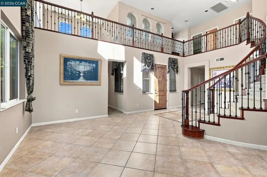 294 Pebble Beach Dr, Brentwood, CA 94513 - #2