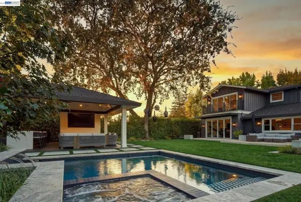 30 Saint Andrews Pl, Alamo, CA 94507