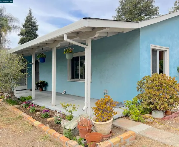 2340 Ranchito Dr, Concord, CA 94520