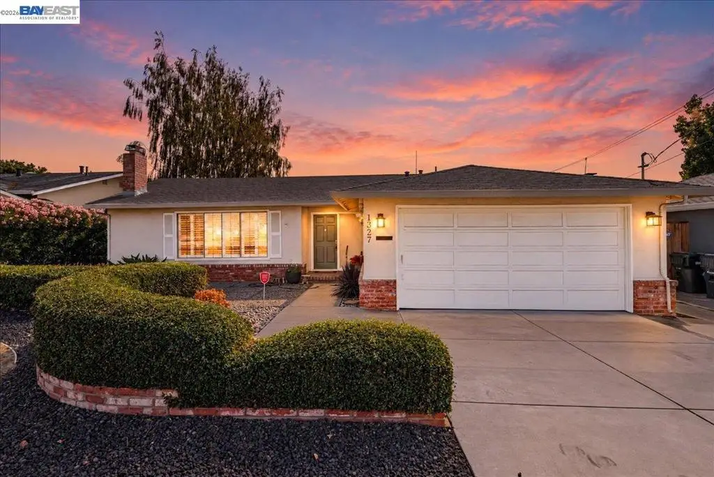 1327 Columbus Ave, Livermore, CA 94550 - #1