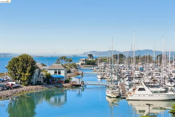 4 Anchor Dr #F441, Emeryville, CA 94608