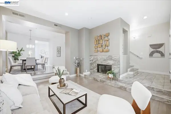 433 Camille Cir #15, San Jose, CA 95134
