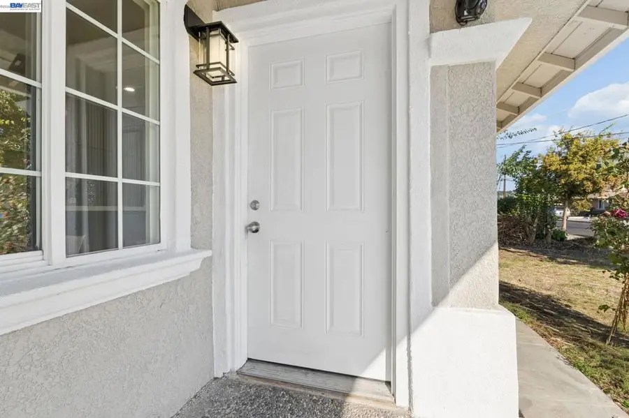 27745 Andrea St, Hayward, CA 94541 - #3