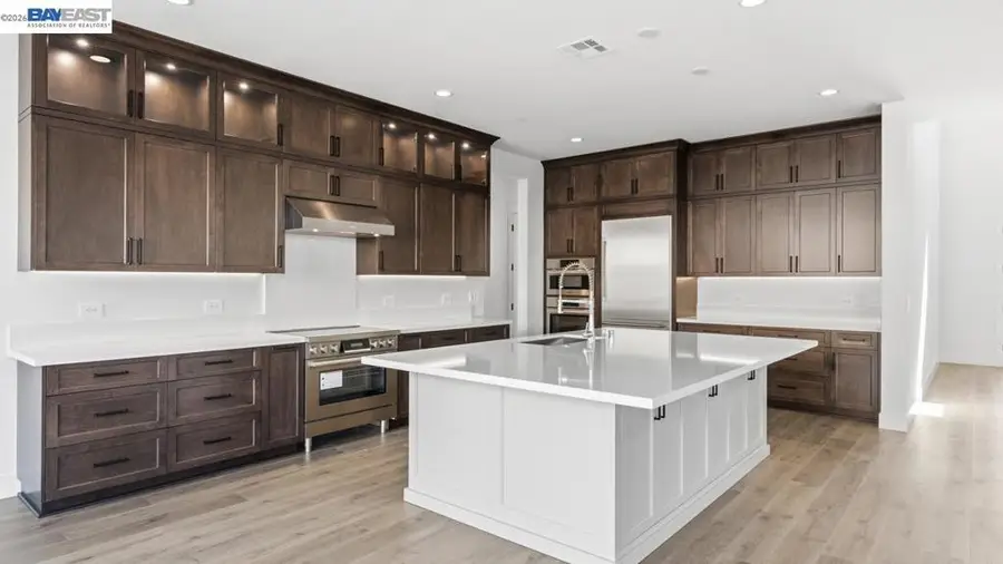 1637 Wren Court, Dublin, CA 94568 - #2