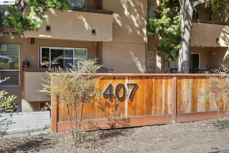 407 Orange St #310, Oakland, CA 94610 - #2