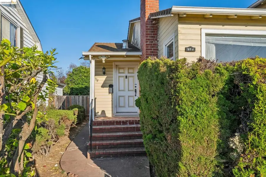 974 33rd St, Richmond, CA 94804 - #3