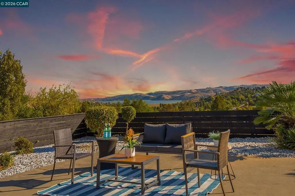 223 Barcelona St, Vallejo, CA 94591 - #1