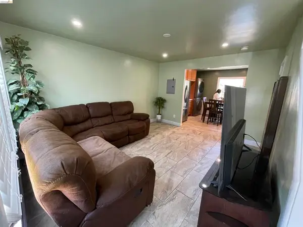 18 W Chanslor Ct, Richmond, CA 94801