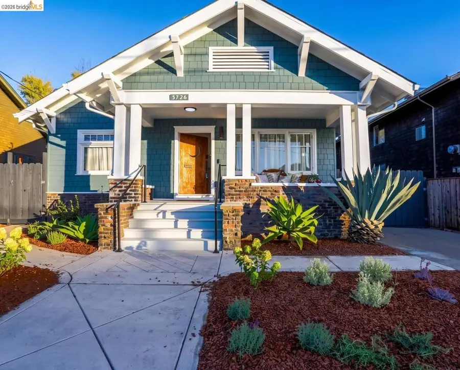 5726 Claremont, Oakland, CA 94618 - #3