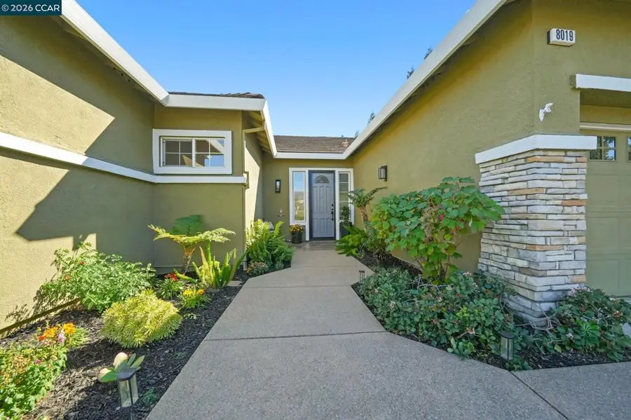 8019 Kelok Way, Clayton, CA 94517 - #3