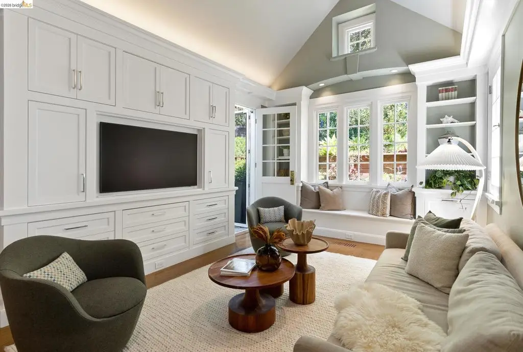 73 Oakmont Ave, Piedmont, CA 94610 - #1