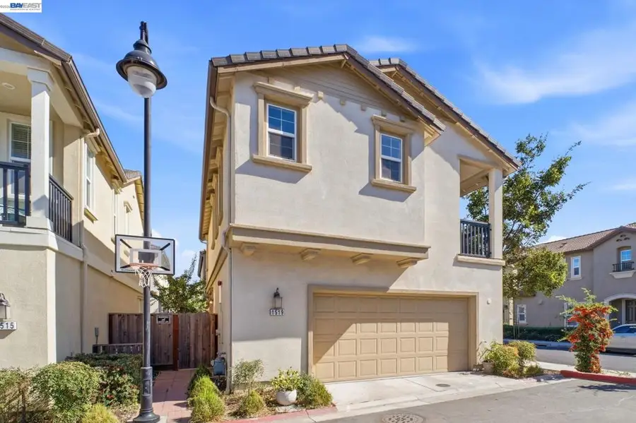 1519 Sylvia St, Hayward, CA 94545 - #2