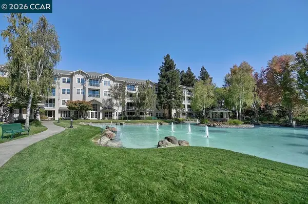 1840 Tice Creek Dr #2117, Walnut Creek, CA 94595
