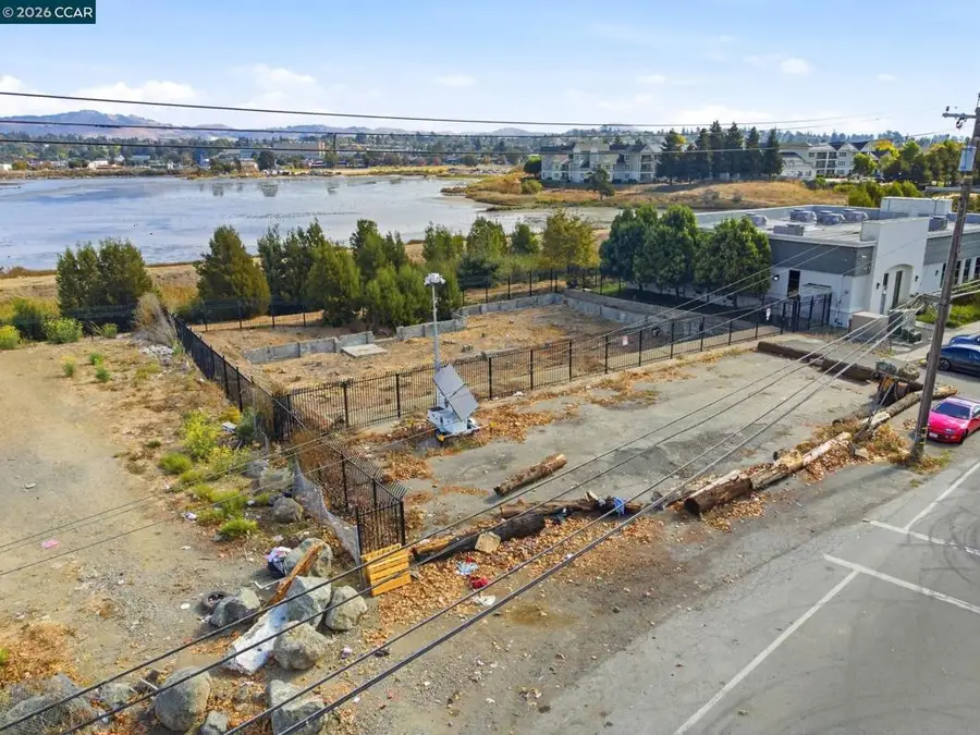 2302 Sacramento St, Vallejo, CA 94590 - #3