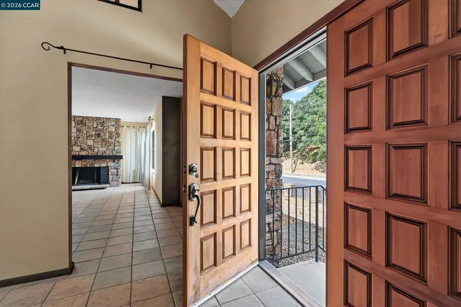 674 Pinon Ave, Pinole, CA 94564 - #3