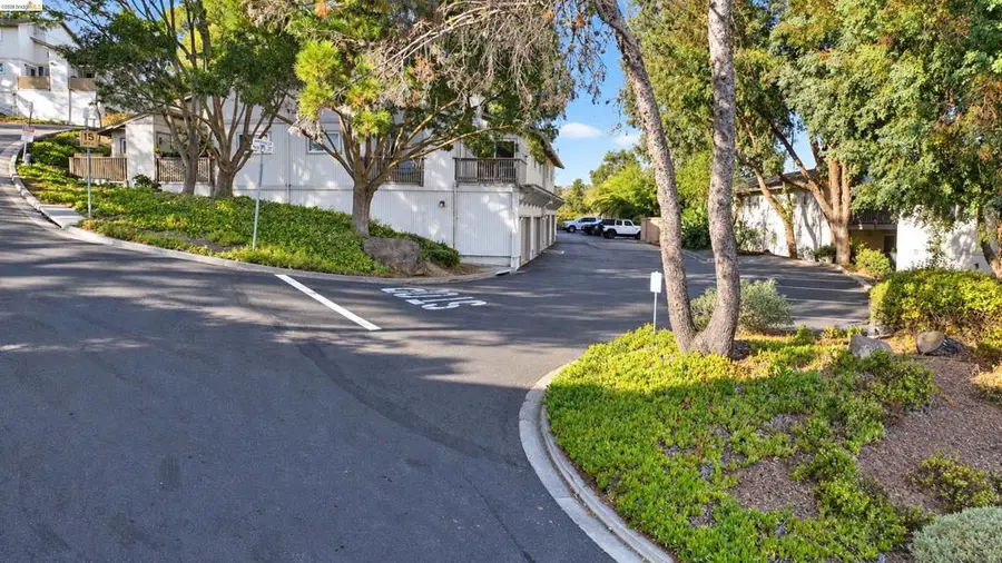 157 Nautical Ct, Vallejo, CA 94591 - #2