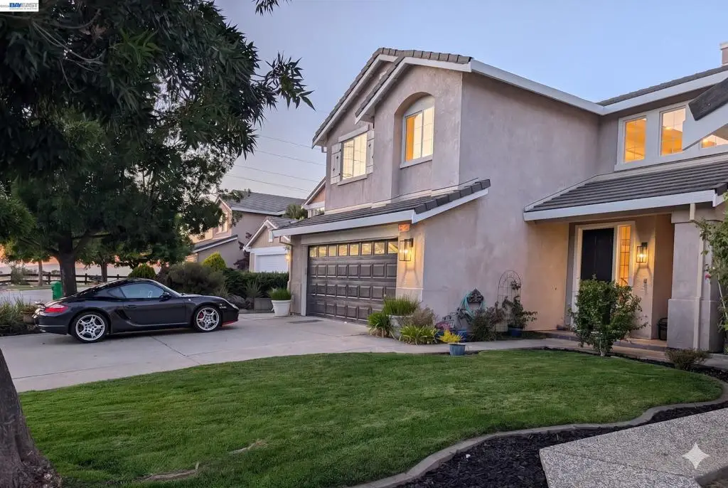 25768 Silver Canyon Ct, Castro Valley, CA 94552 - #1