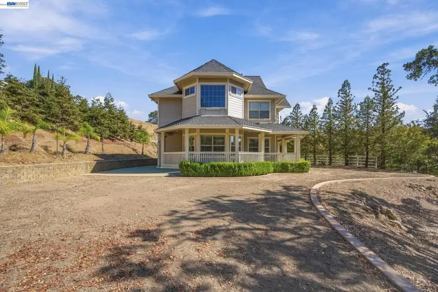 4270 Leon Dr, Clayton, CA 94517 - #3