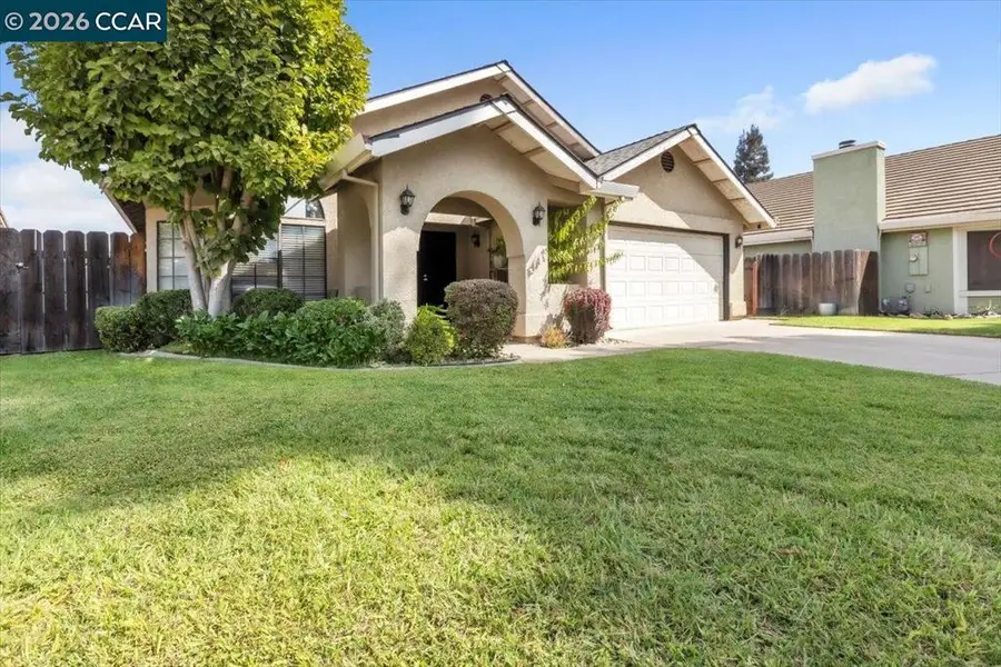 861 Vista Verano Ct, Oakdale, CA 95361 - #3
