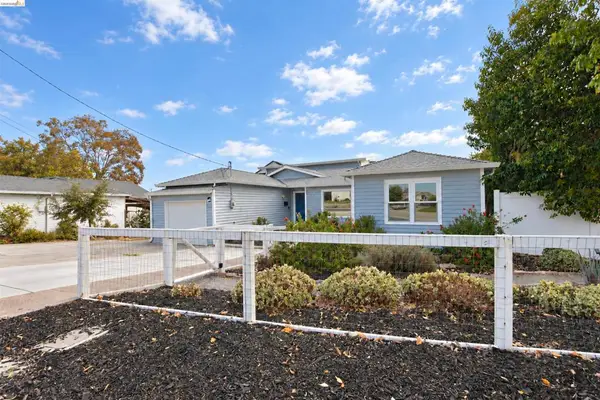 115 Roslyn Dr, Concord, CA 94518