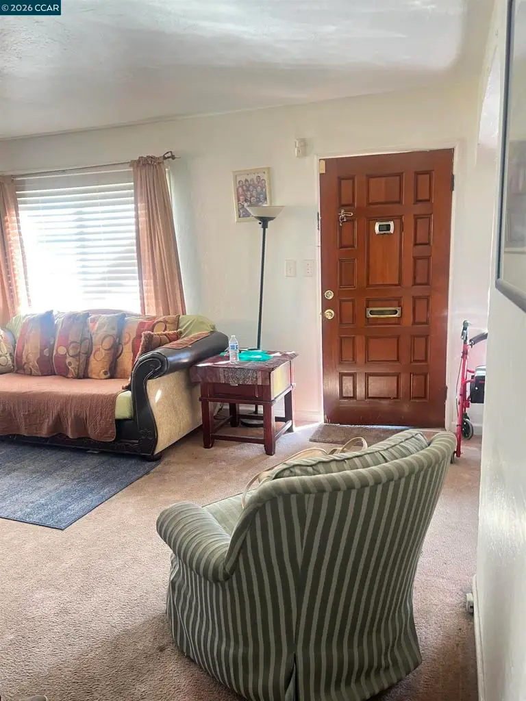 353 S 35th St, Richmond, CA 94804 - #2