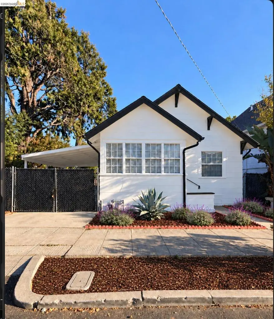 3042 Eastman Ave, Oakland, CA 94619 - #1