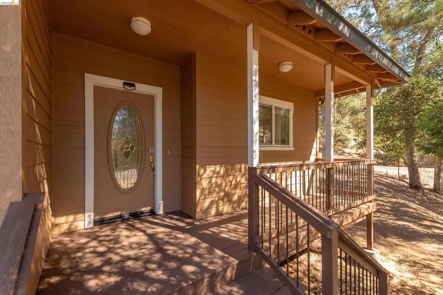 20925 Caylor Dr, Soulsbyville, CA 95372 - #2