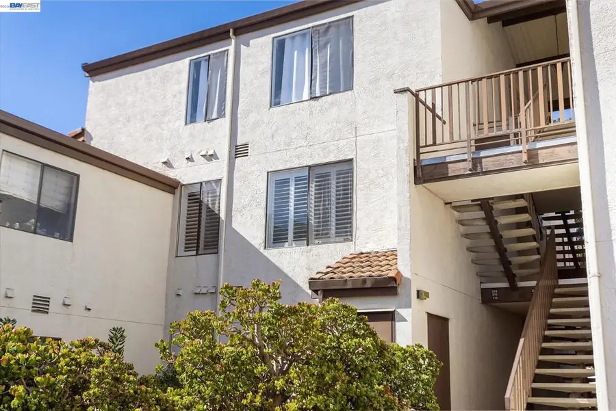21117 Gary Drive #213, Hayward, CA 94546 - #2