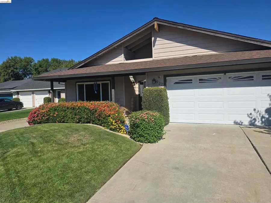 927 Howard Ave, Gilroy, CA 95020 - #2