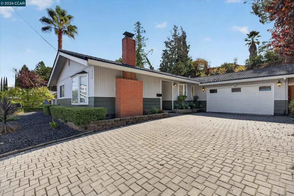 429 Roanoke Dr, Martinez, CA 94553 - #1