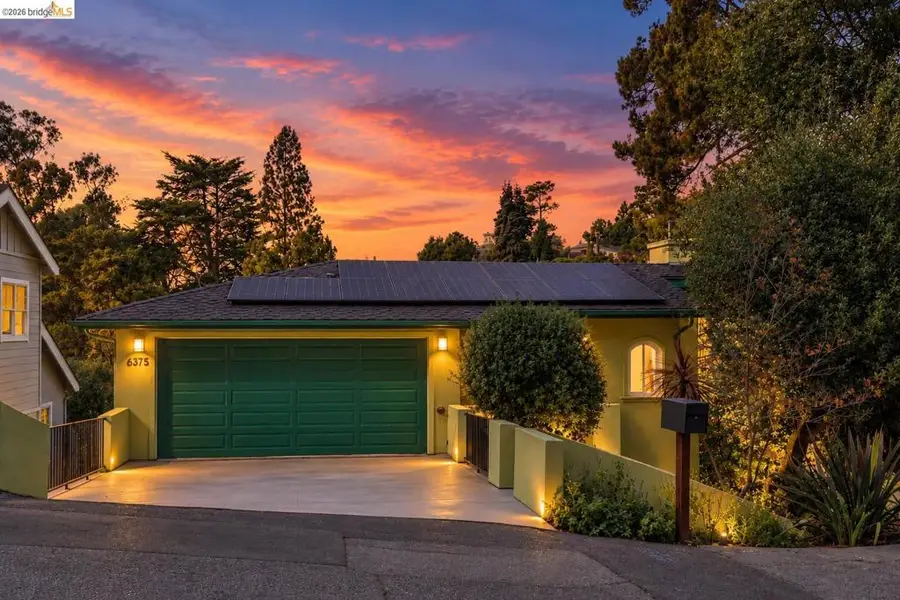 6375 Longcroft Dr, Oakland, CA 94611 - #2