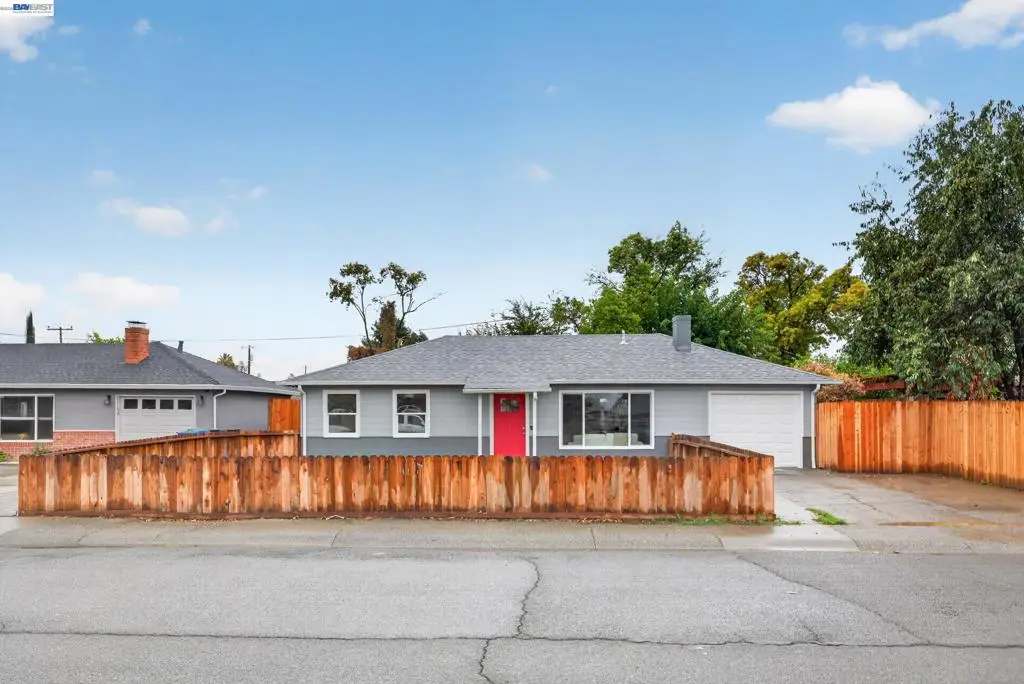 1843 Vermont, Fairfield, CA 94533 - #1