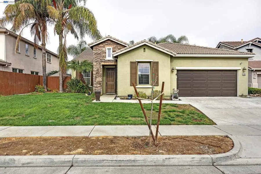 1325 Beaver Creek Dr, Patterson, CA 95363 - #2