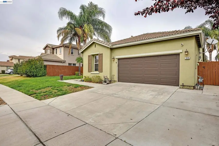1325 Beaver Creek Dr, Patterson, CA 95363 - #3