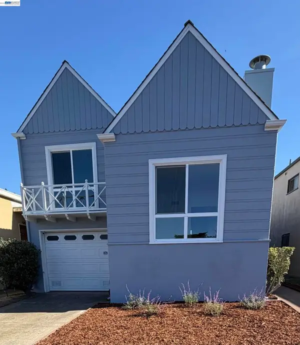 879 S Mayfair Ave, Daly City, CA 94015