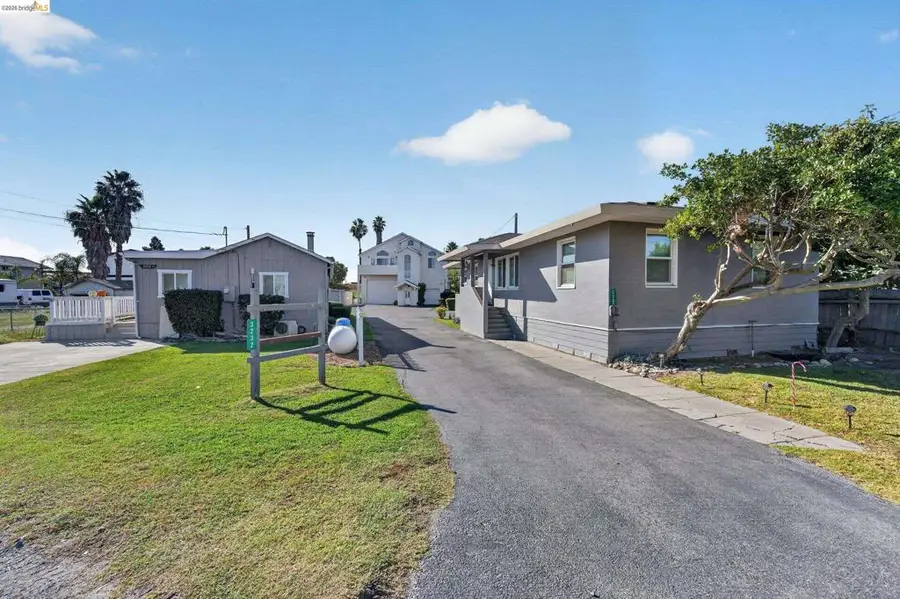 649 Riverview Pl, Bethel Island, CA 94511 - #2