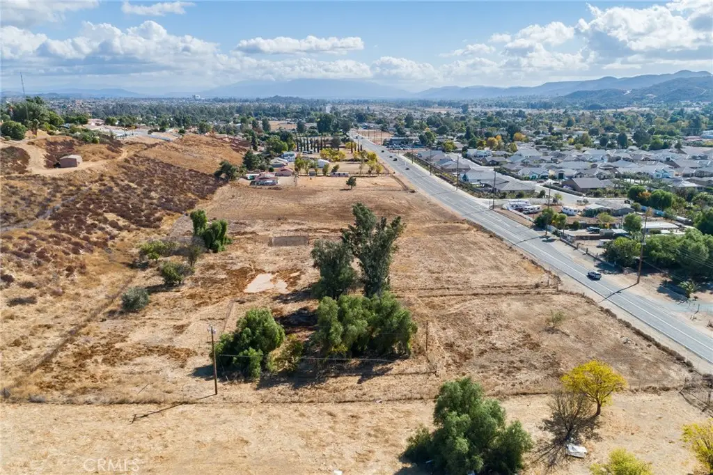 21026 Palomar Street, Wildomar, CA 92595 - Image #1