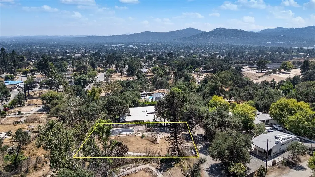 150 Jaxine Drive, Altadena, CA 91001 - Image #1