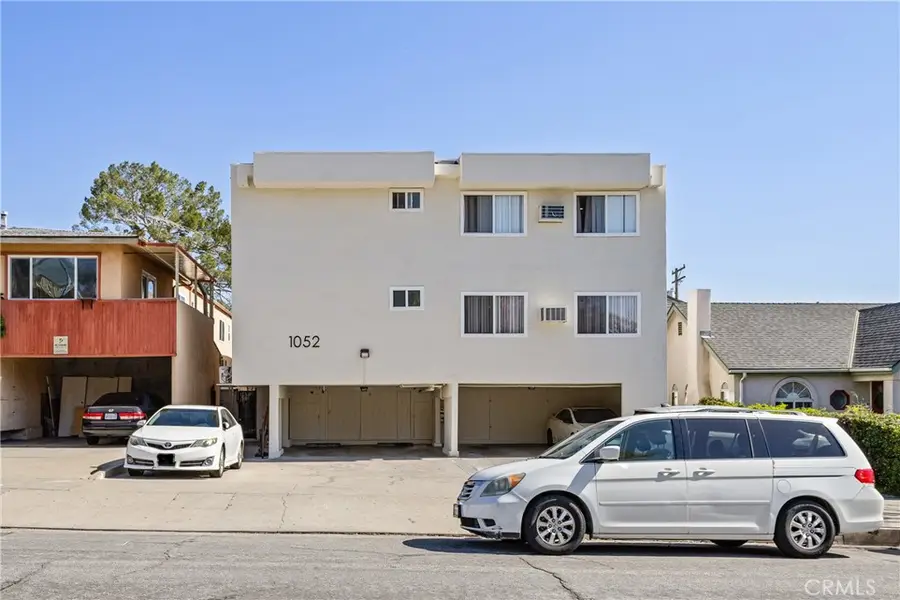 1052 Elm Avenue, Glendale, CA 91201 - #3