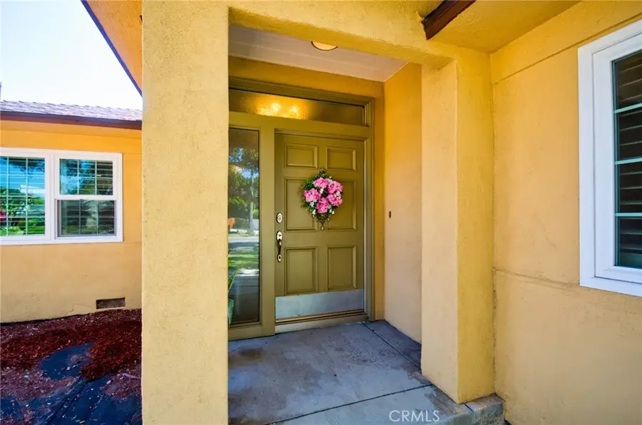 784 Eaton Drive, Pasadena, CA 91107 - Image #2