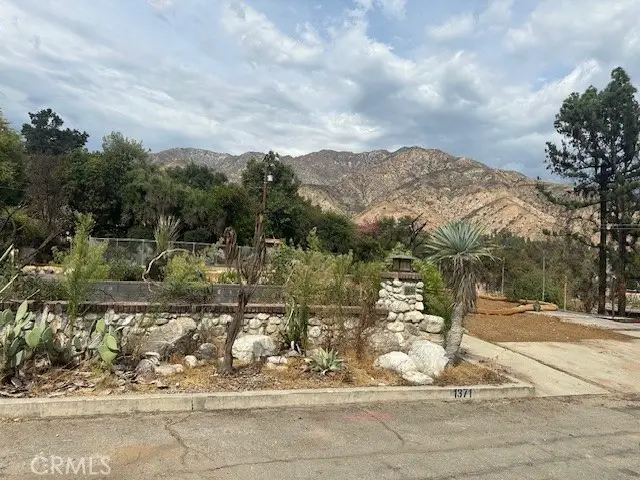 1371 El Corto Drive, Altadena, CA 91001 - Image #3