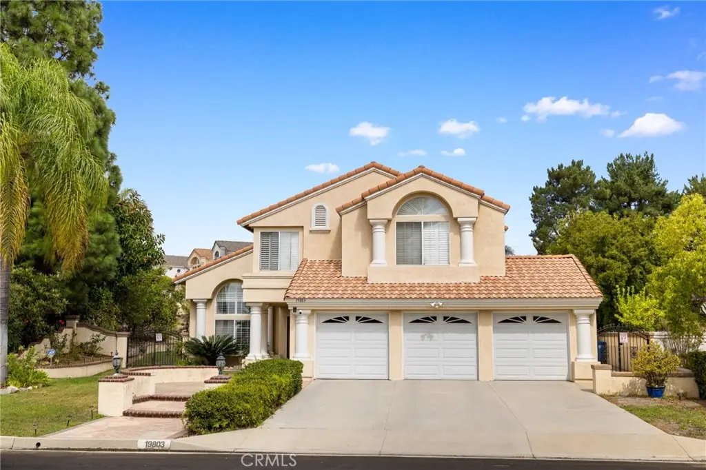 19803 Moon Shadow Cir, Walnut, CA 91789 - Image #1