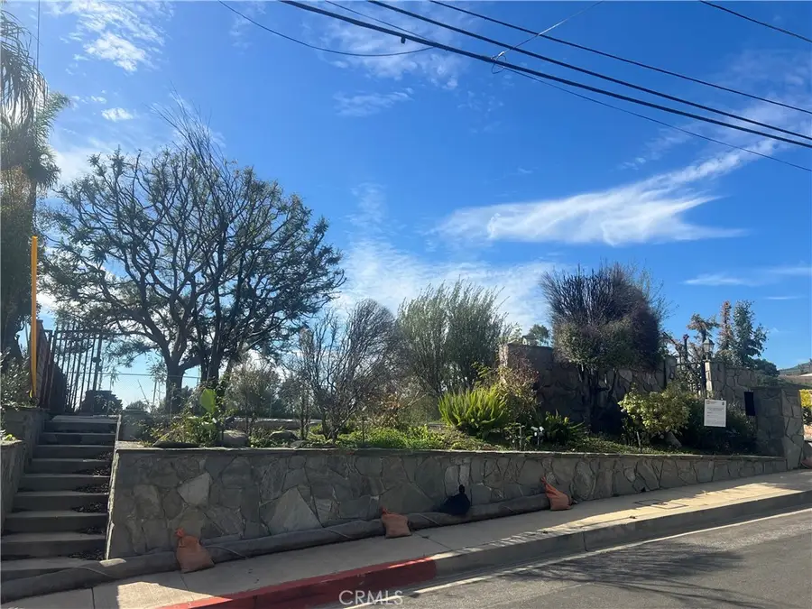 1055 Las Pulgas, Pacific Palisades, CA 90272 - Image #3