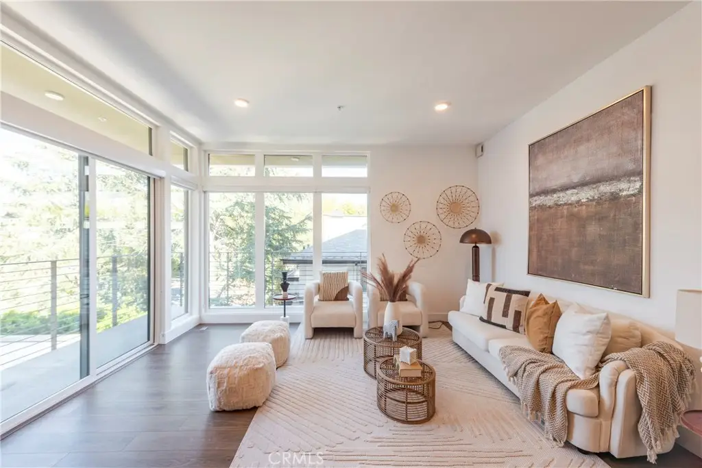 709 E Walnut Street #420, Pasadena, CA 91101 - #1