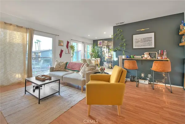 1850 W Greenleaf, Anaheim, CA 92801